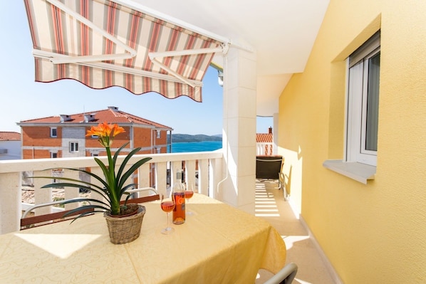 Apartment, 1 Double Bed | Balcony