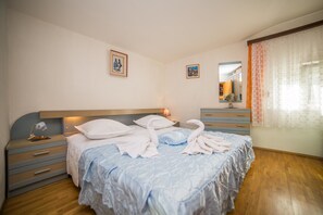 Apartment, 1 Double Bed with Sofa bed | Property amenity