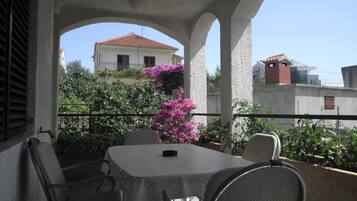 Apartment, Multiple Beds | Terrace/patio