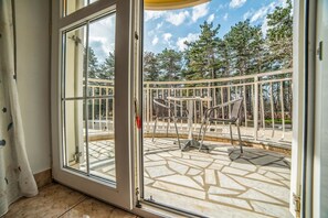 Apartment, 2 Einzelbetten | Balkon