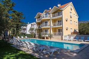 Pool - Apartments Ljiljana (Crikvenica)