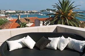 Beach/ocean view - Luxury Villa White (Split)