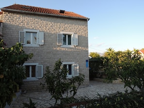 Appartement, plusieurs lits | Façade de lâhĂ©bergement
