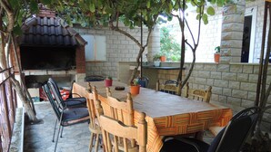 Apartment, Multiple Beds | Courtyard - Apartments Guerieri / A1 Mali Two Bedroom (Supetar)