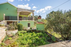 Appartement, Plusieurs lits | Cour