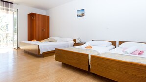Unclassified image, 4 of 43, button - Apartments Stosic (Razanac)