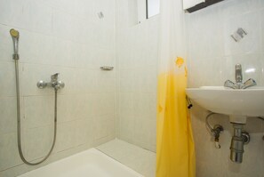 Bathroom - Apartments Marie (Rab)