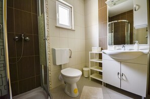 Apartment, Multiple Beds | Bathroom | Shower - Apartments Ana Poljica (Marina)
