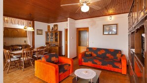 Appartement, Plusieurs lits | Salle de séjour