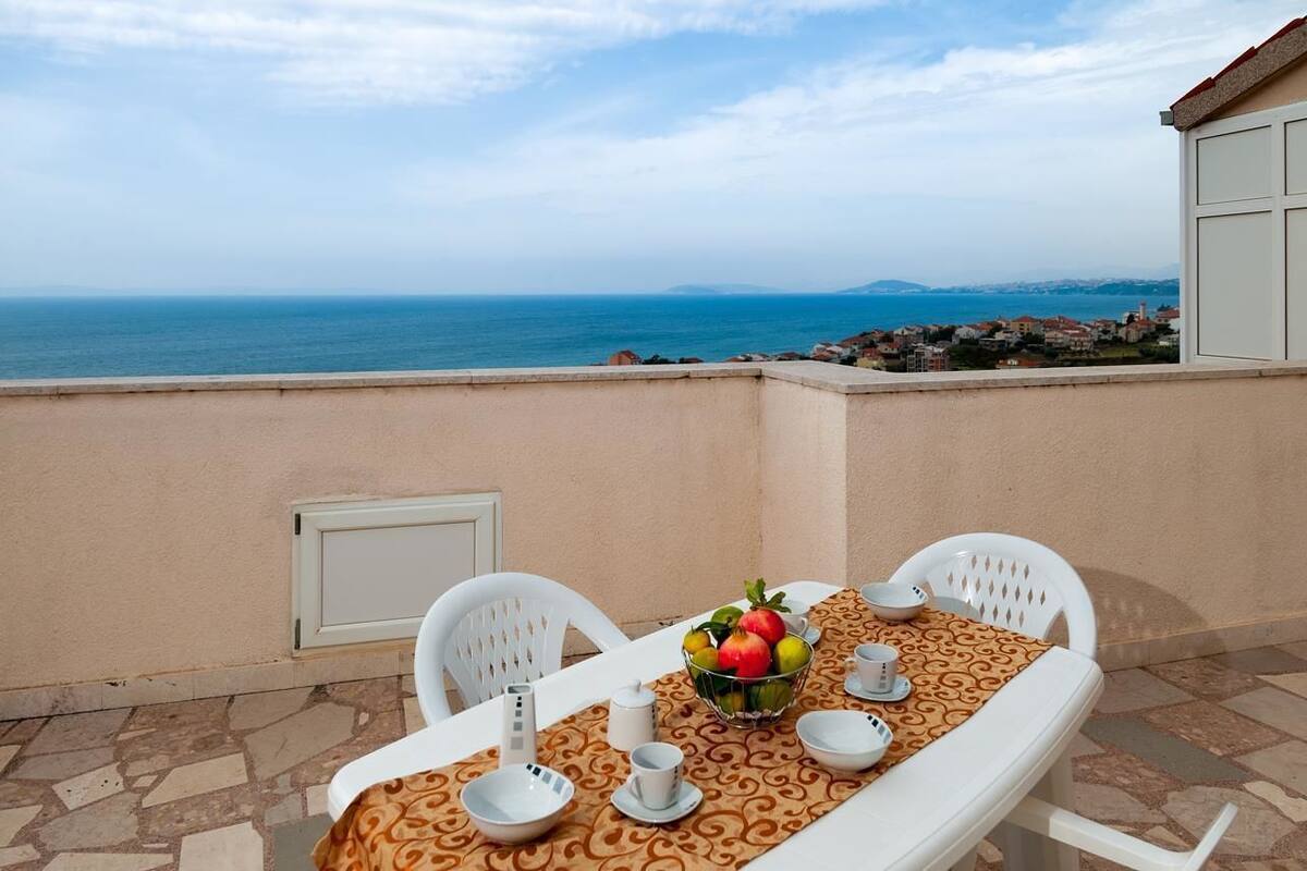 Apartamento, 1 cama de casal e sofá-cama | Sacada