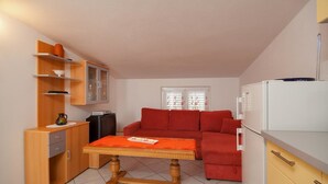 Appartement, 1 lit double et 1 canapé-lit | Salle de séjour