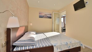 Apartamento, 1 cama doble | Ropa de cama