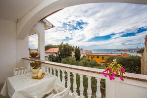 Apartment, 1 Double Bed | Balcony - Apartments Marija Banjol (Rab)