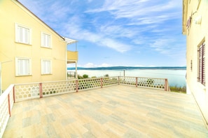 Apartment, 1 Double Bed with Sofa bed | Beach/ocean view