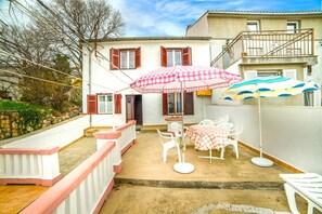 Apartment, Multiple Beds | Front of property - Holiday House Laura Crikvenica (Crikvenica)