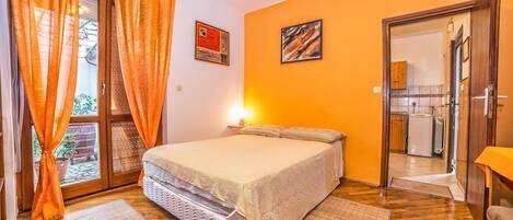 Apartamento, 1 cama de casal | Cozinha privada | Geladeira, fogão, cooktop, cafeteira/chaleira