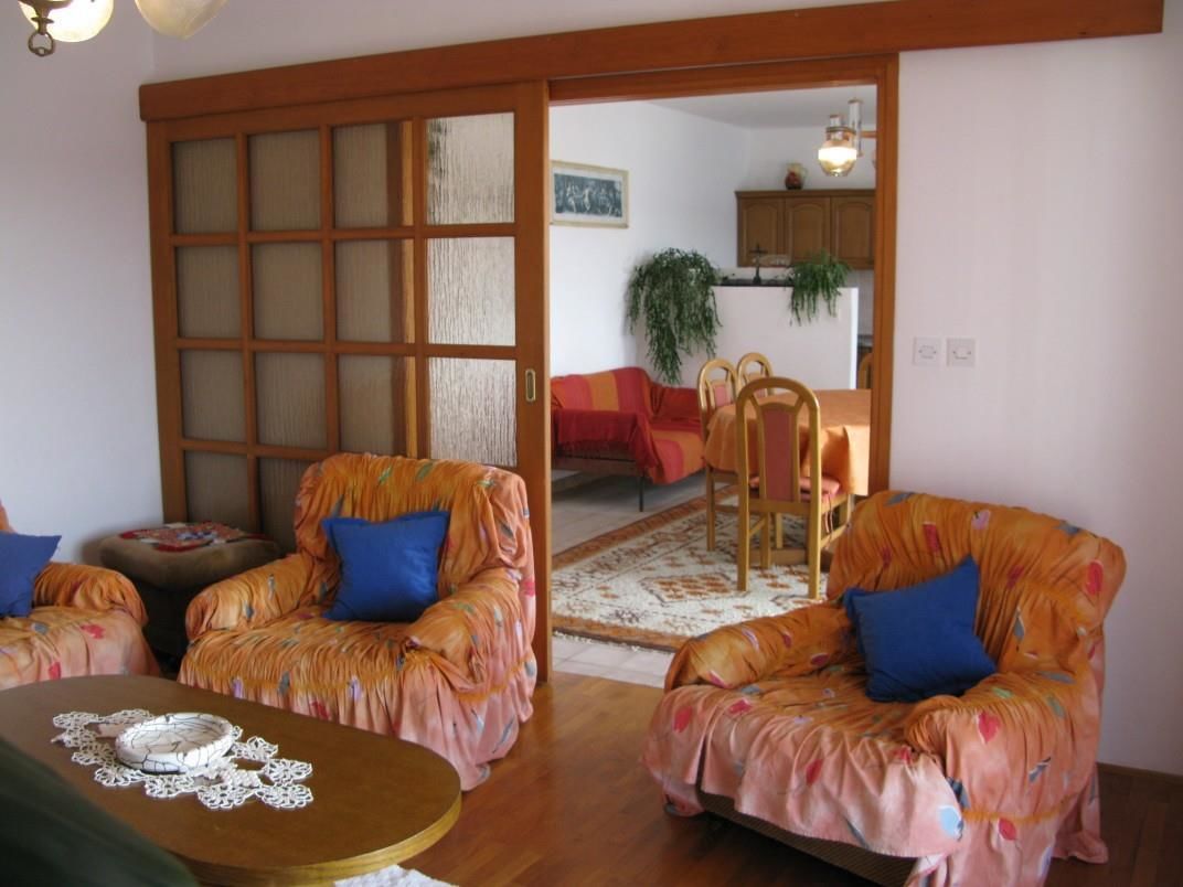 غرفة المعيشة