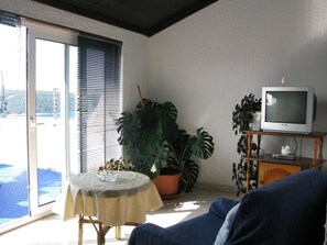 Lejlighed - 2 dobbeltsenge | Stue | Tv