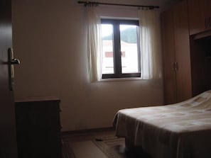 Departamento, 2 camas matrimoniales | Wifi gratis y ropa de cama