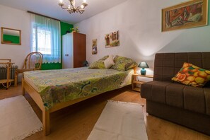 Apartment, Multiple Beds | Bed sheets - Apartments Luić (Crikvenica)