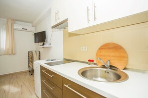 Private kitchen - Apartments Pinsa (Okrug)