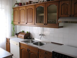 Apartment, Multiple Beds | Private kitchen