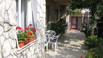 Appartement, 1 lit double et 1 canapé-lit | Balcon