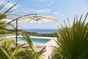 Unclassified image, 2 of 20, button - Villa Silvija (Opatija)