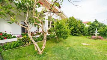 Apartment, Multiple Beds | Property grounds