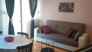 Apartment, 1 Double Bed with Sofa bed | Living room