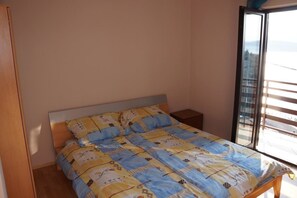 Apartment, Mehrere Betten | Eigene Küche | Ofen, Herdplatte, Wasserkocher mit Kaffee-/Teezubehör, Wasserkocher