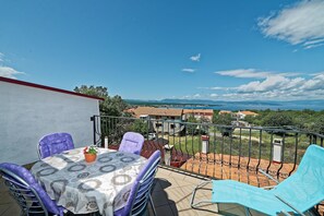 Apartment, 1 Double Bed with Sofa bed | Balcony - Apartments Marinović Sv.vid (Malinska-Dubasnica)