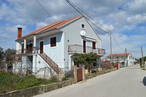 Exterior - Apartments Ivica Pakostane (Pakostane)