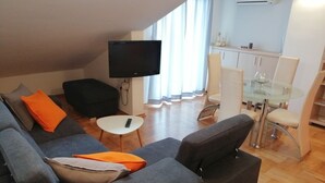 Appartement, 1 lit double et 1 canapé-lit | Salle de séjour