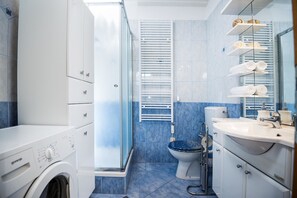 Apartment, 1 Double Bed with Sofa bed | Bathroom - Apartments Cizmic / One Bedroom A1 (Dugi Rat)