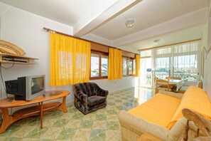 Apartment, Multiple Beds | Living room | TV - Apartments Danijela Rab (Rab)