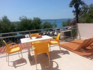 Appartement, 1 lit double et 1 canapé-lit | Balcon