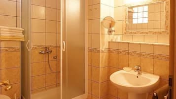 Leilighet, 1 dobbeltseng | Bad | Dusj