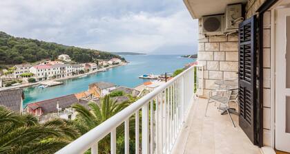 Apartments Marija Brac