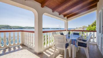 Apartment, Mehrere Betten | Balkon