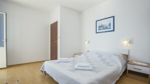 Unclassified image, 2 of 59, button - Apartments Sabljak (Rab)