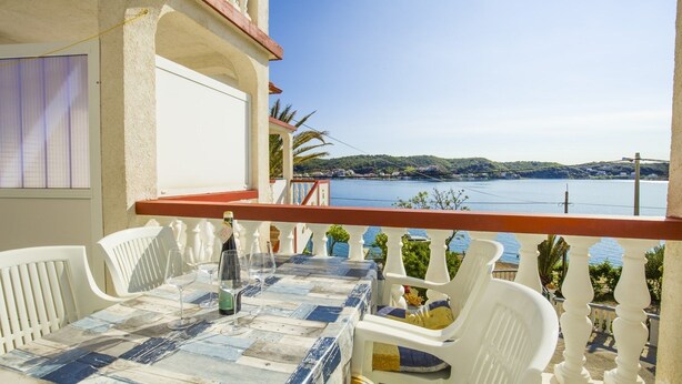 Unclassified image, 1 of 59, button - Apartments Sabljak (Rab)