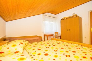 Appartamento, 1 letto matrimoniale con divano letto | Wi-Fi gratuito, lenzuola