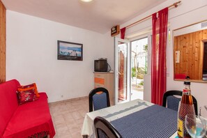 Apartment, 1 Double Bed with Sofa bed | Living room | TV - Apartments Grgur (Okrug)