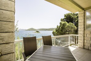 Departamento, 1 cama matrimonial y sofá cama | Balcón