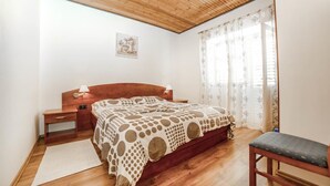 House, Multiple Beds | WiFi (free), bed sheets - Holiday House Predrag (Rab)