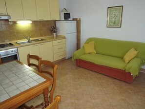 Apartment, 1 Doppelbett und Schlafsofa | Eigene Küche | Herdplatte, Kochgeschirr/Geschirr/Besteck