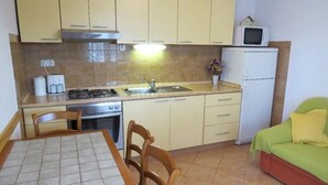 Apartment, 1 Double Bed with Sofa bed | Private kitchen | Stovetop, cookware/dishes/utensils - Apartments Buljan / One Bedroom A1 (Trogir)
