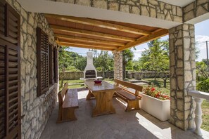 Villa, Mehrere Betten | Terrasse/Patio