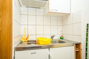 Apartment, 1 Double Bed with Sofa bed | Private kitchen